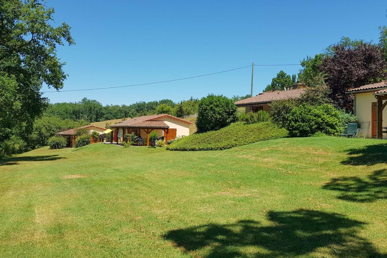 Village De Montmarsis Gourdon-en-quercy Eksteriør bilde